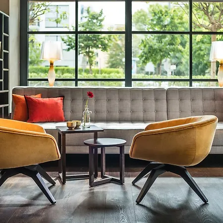 Saks Urban Design Frankfurt Hotel 4*