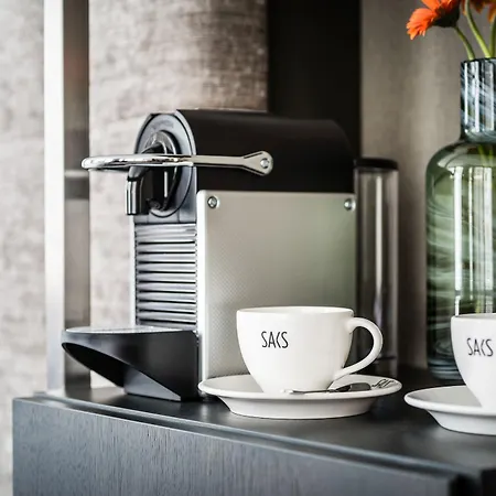 Saks Urban Design Frankfurt Szálloda 4*