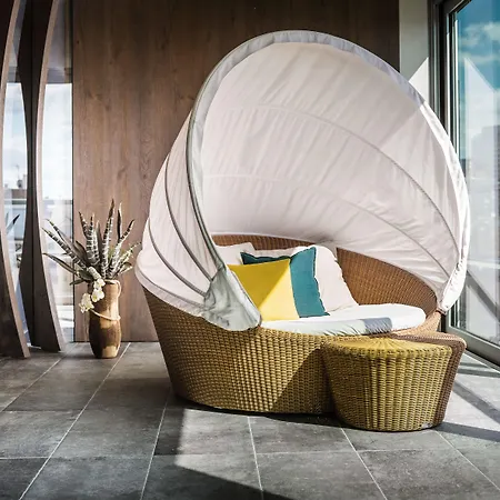 Saks Urban Design Frankfurt 4*