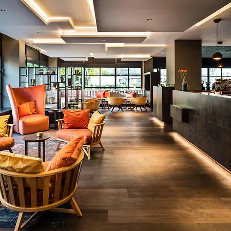 Saks Urban Design Frankfurt Hotel 4*