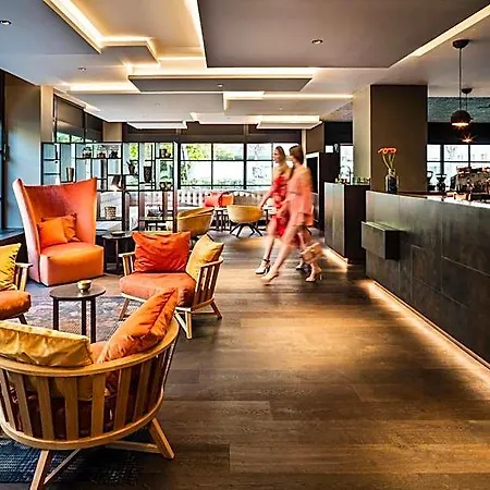 Saks Urban Design Frankfurt Hotel 4*