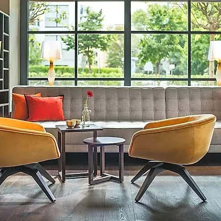Saks Urban Design Frankfurt Hotel 4*