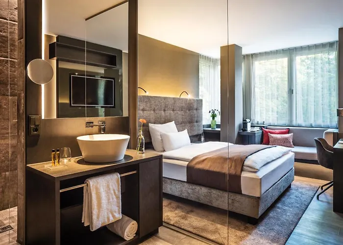 Saks Urban Design Frankfurt Hotel 4*