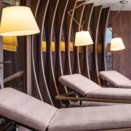 酒店 法兰克福萨克斯城市设计酒店 美因河畔法兰克福