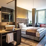 Saks Urban Design Frankfurt Ξενοδοχείο 4*