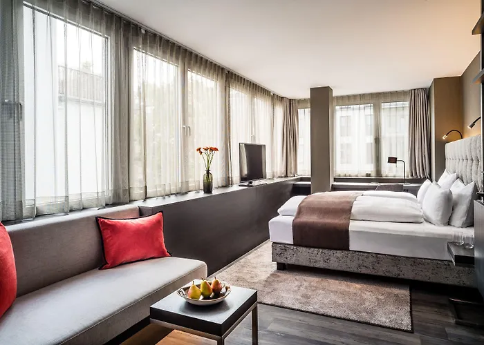 Saks Urban Design Frankfurt 4*